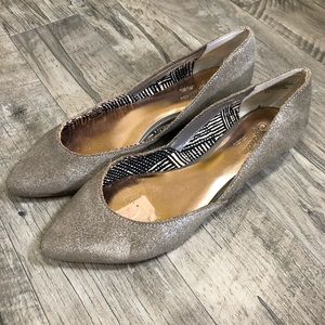 Seychelles • Skip a beat Flat • size 7.5